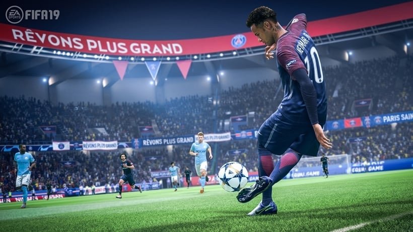FIFA 19 propose une expérience complète avec le mode histoire The Journey: Champions, la Carrière de manager, le populaire FUT et les classiques modes locaux comme Coup d’envoi ou Tournoi - © FIFA