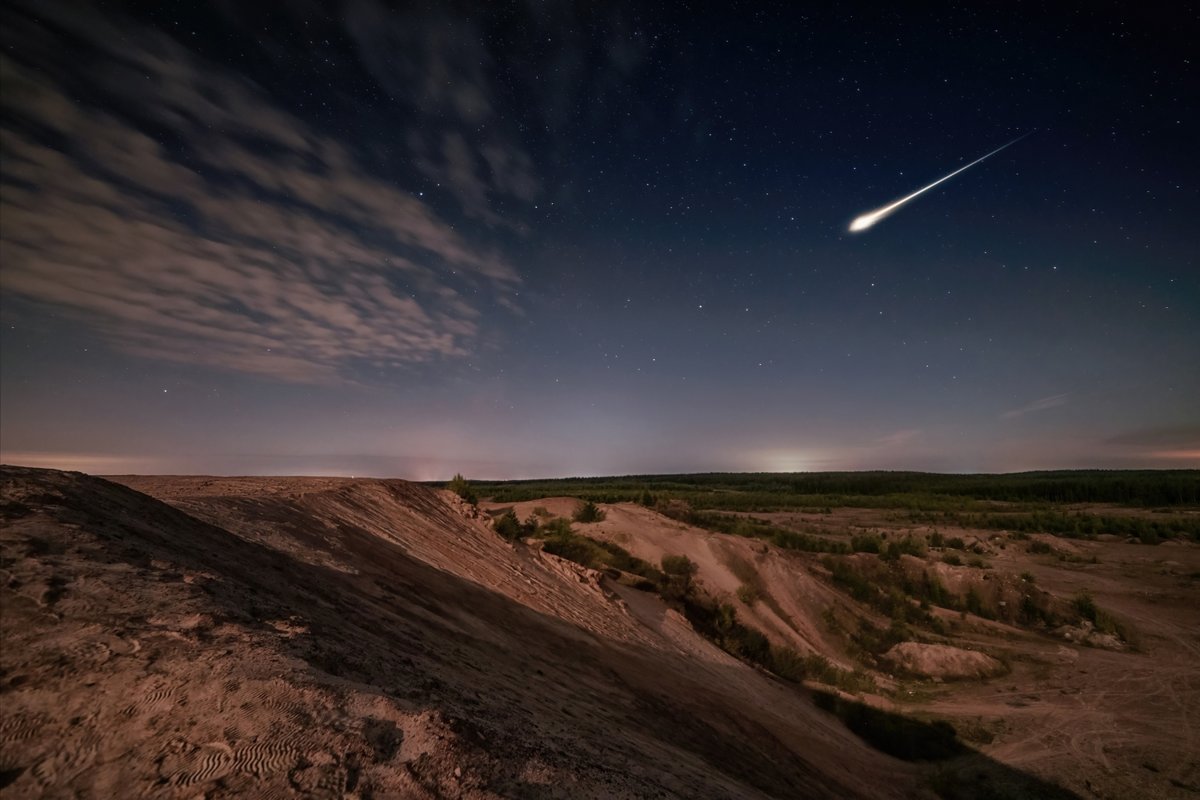 Illustration d'une météorite. © Eshma / Shutterstock