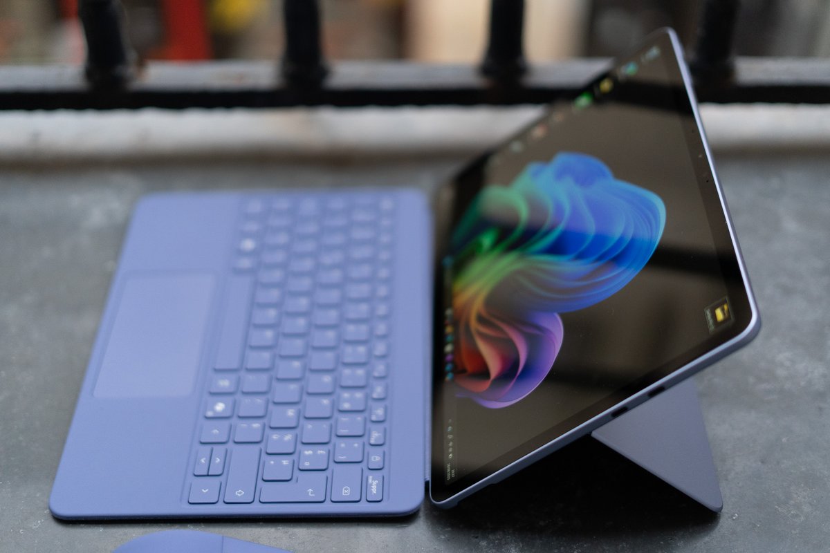 Microsoft Surface Pro 12 pouces 2025