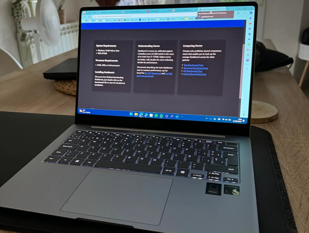 Une « pré-revue » du Galaxy Book4 Edge © caponica23 sur Reddit