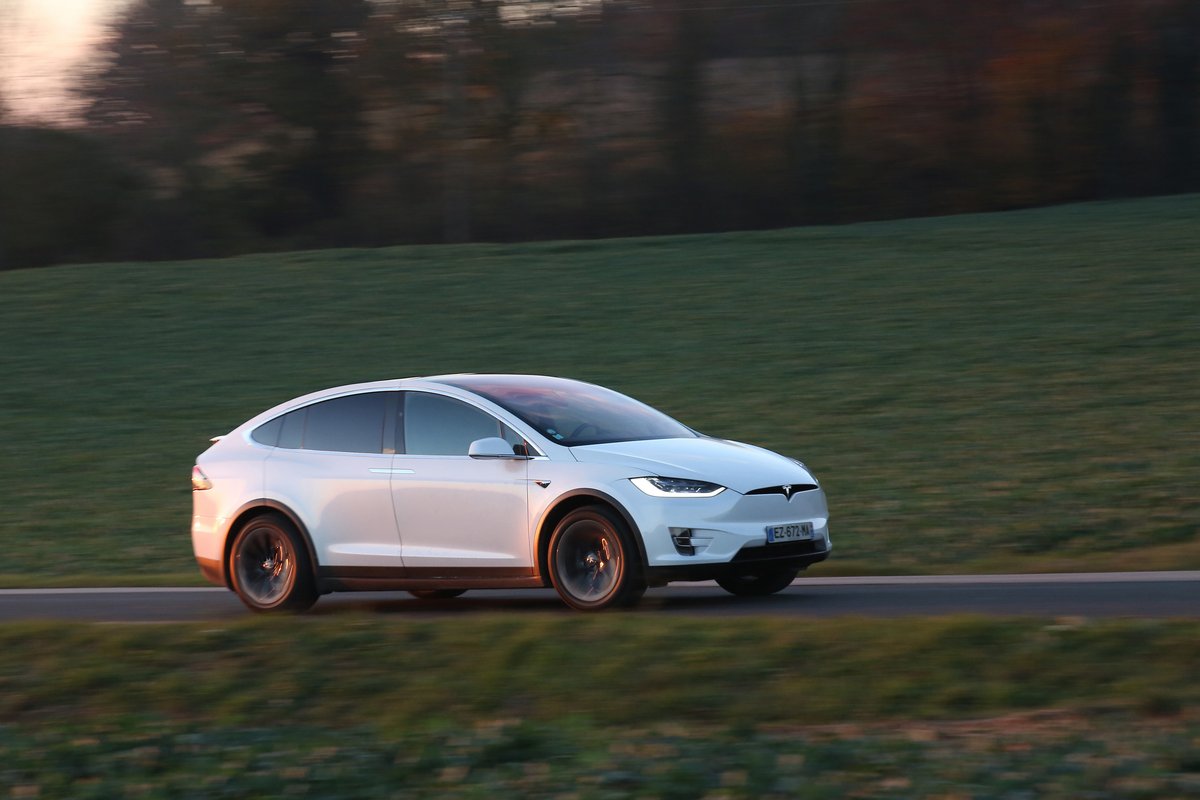 Tesla Model X