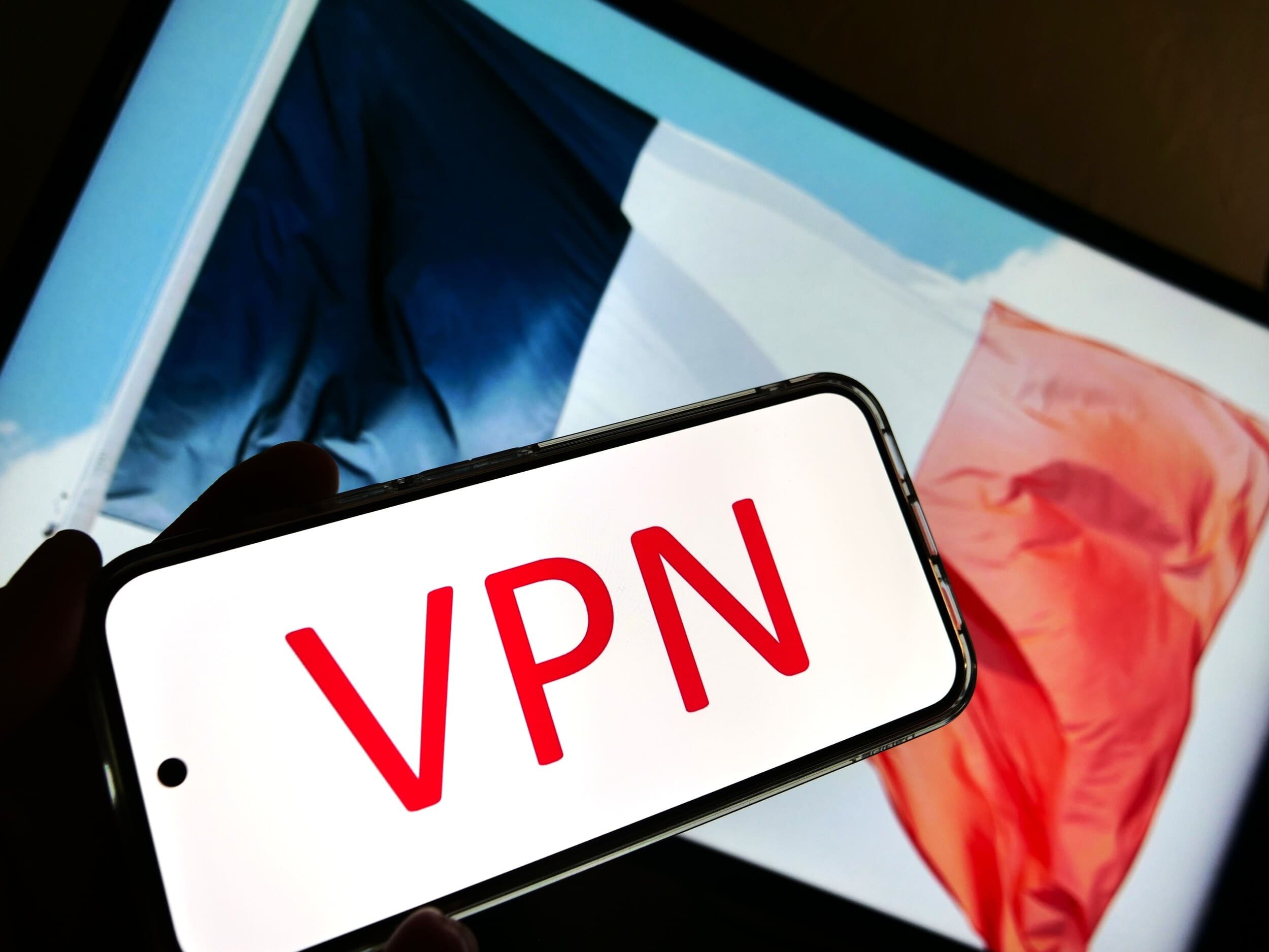 La ministre Anne Le Hénanff cible désormais les VPN, ce qui fait bondir les experts cyber comme Clément Domingo. © Alexandre Boero / Clubic