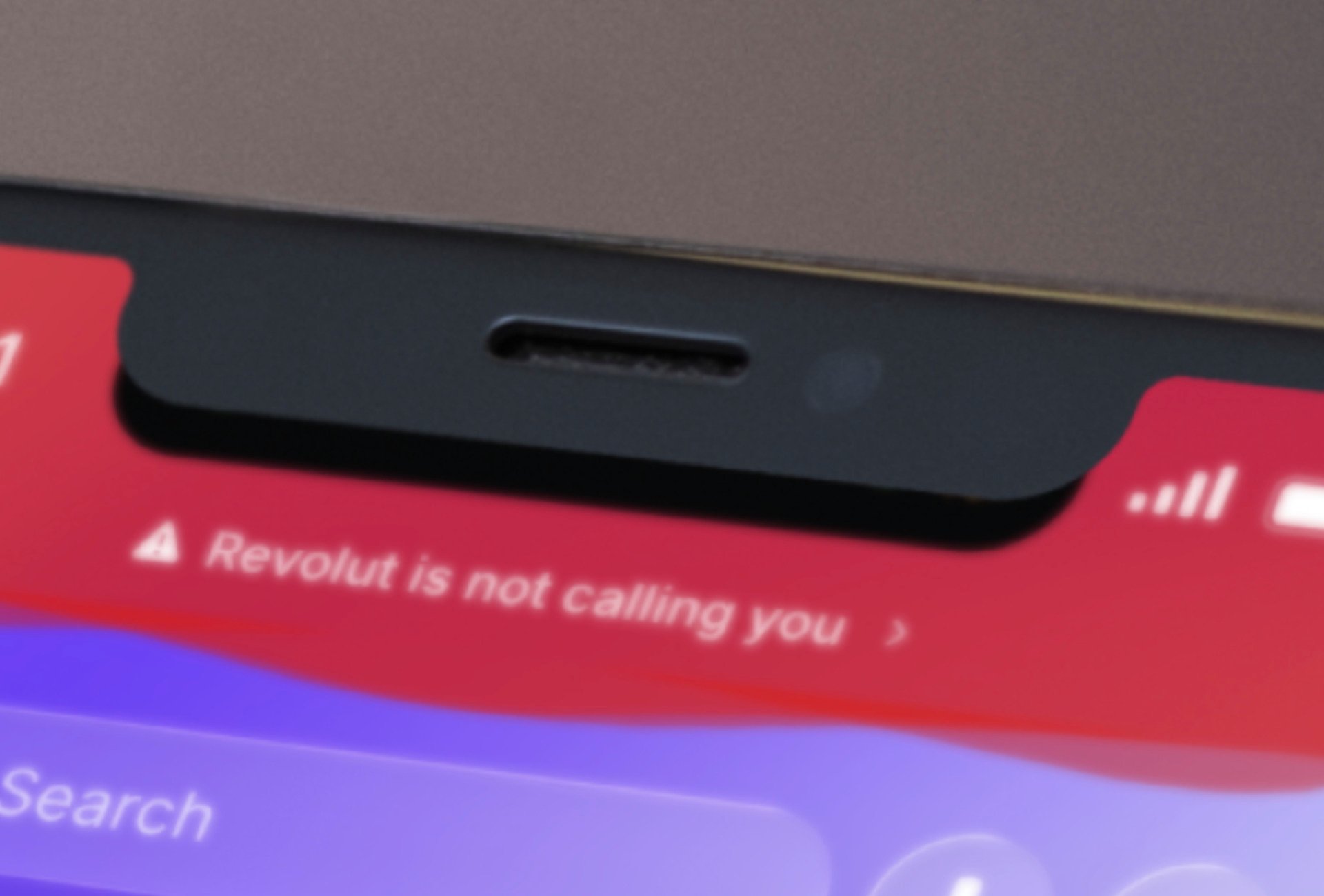 La bannière s'affiche automatiquement lors d'un appel, avec l'application ouverte. © Revolut