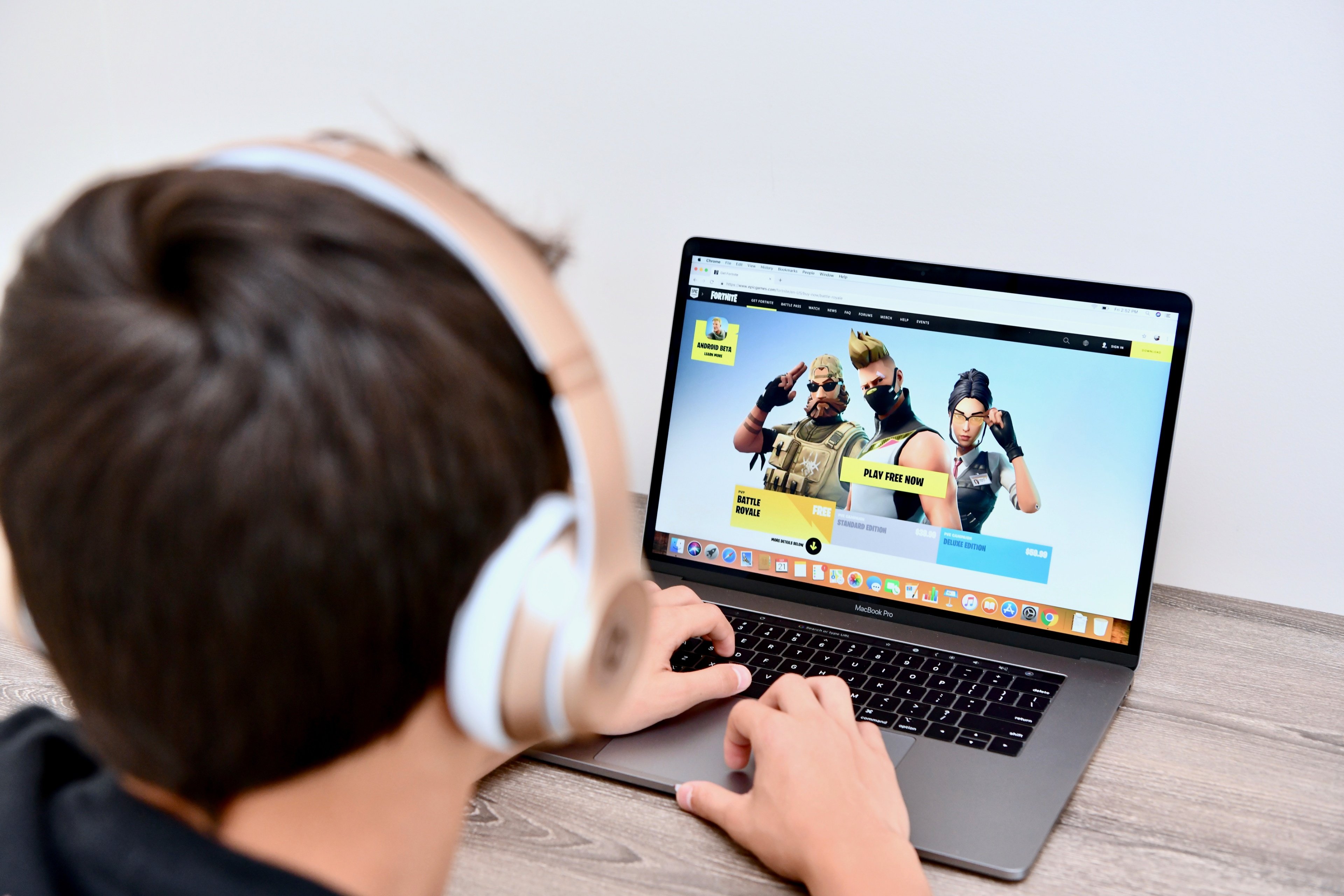 Bientôt un moyen plus simple d'accéder à ses jeux sur Mac et iPhone © Jeramey Lende / Shutterstock.com