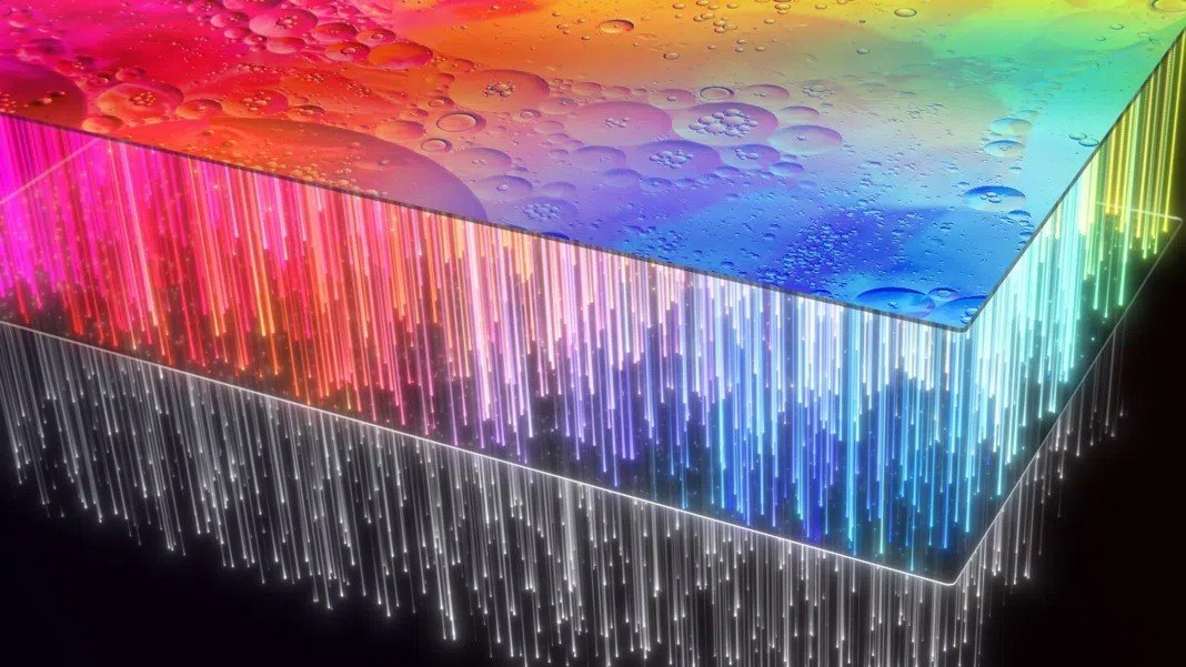 TCL dévoile Super Pixel au MWC, une nouvelle architecture de sous-pixels destinée à améliorer la netteté et l’efficacité énergétique des écrans OLED.  © TCL 