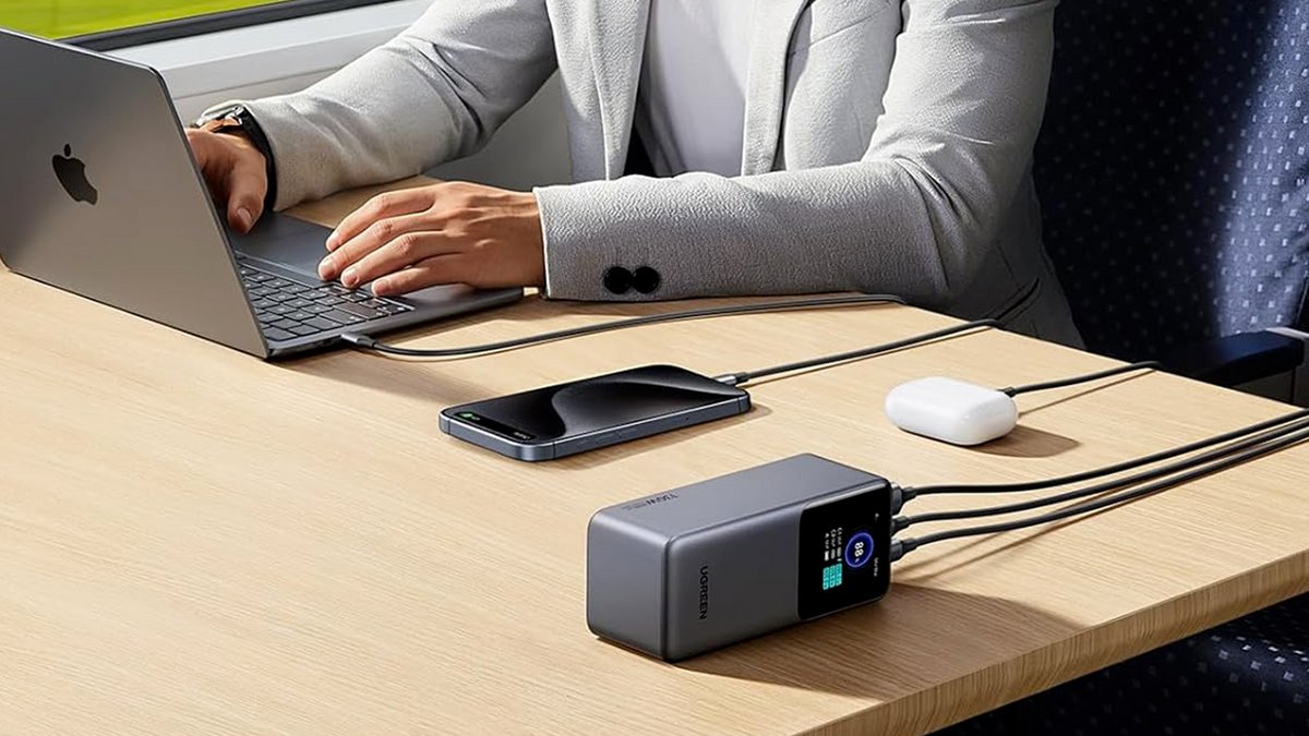 Rechargez trois appareils en mode temps avec cette batterie Ugreen