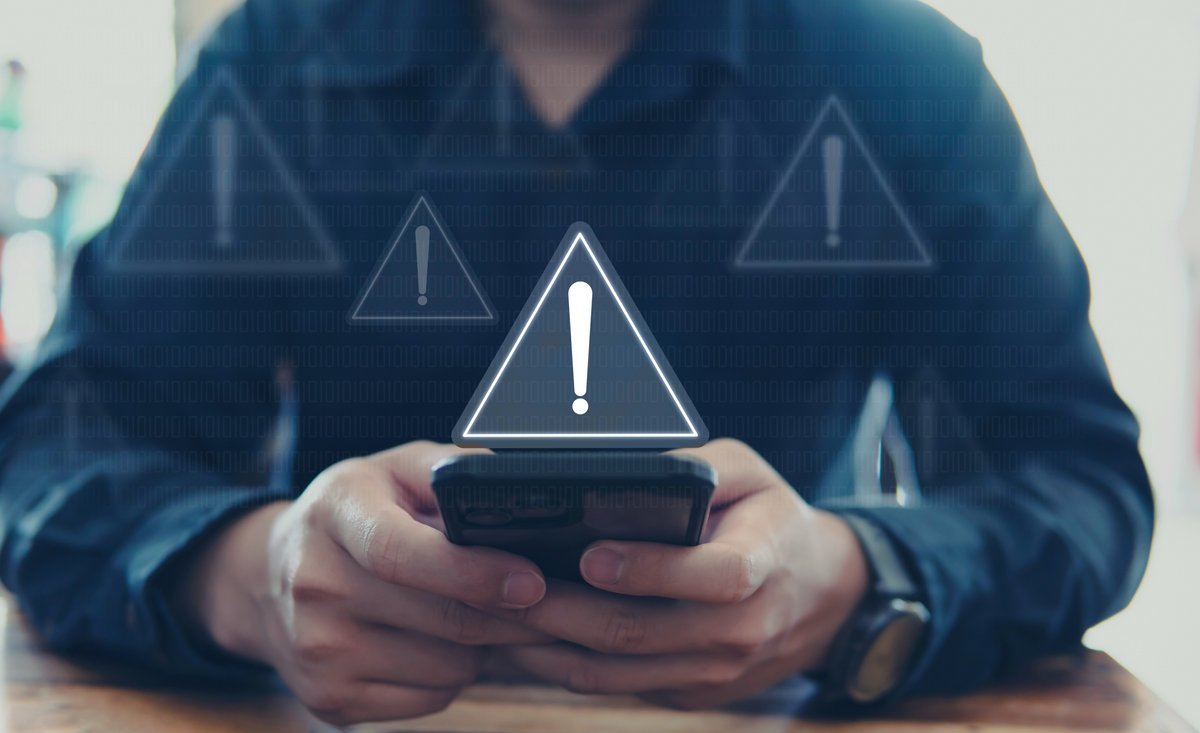 SpyAgent exfiltre des données sensibles, dont les photos de la galerie, des smartphones infectés © Ken stocker / Shutterstock