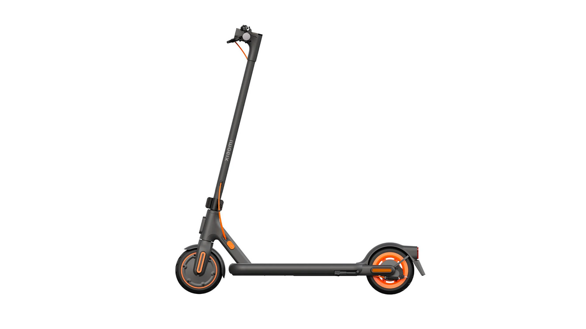 La trottinette électrique Xiaomi Electric Scooter 4 Go, capable de rouler à 20 km/h