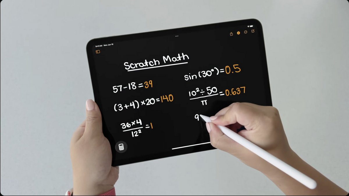 La calculatrice va plus loin sur iPad avec Math Notes et l'Apple Pencil. © Apple