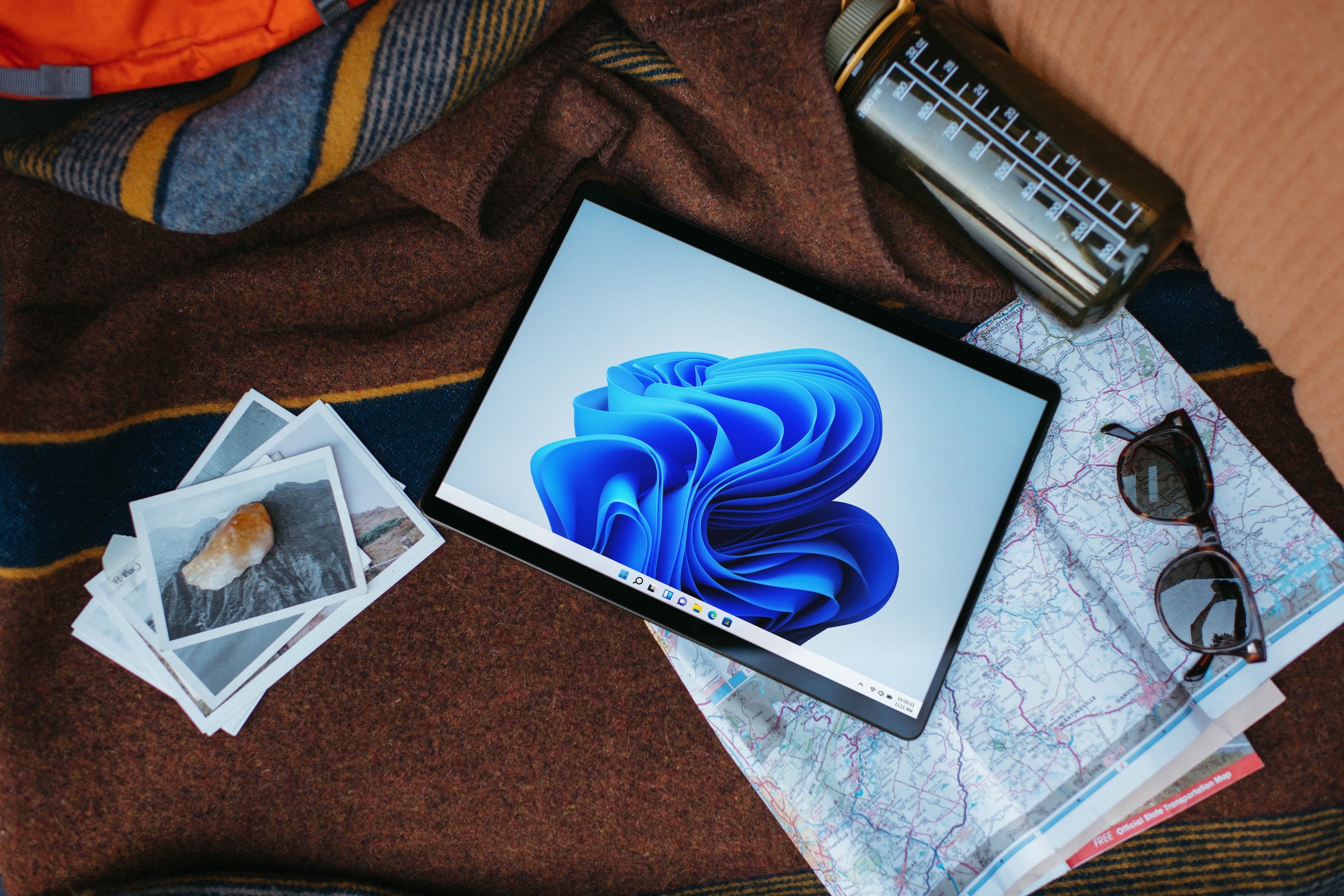 Obtenez plus d'informations contextuelles avant même de vous connecter à votre session Windows © Windows / Unsplash