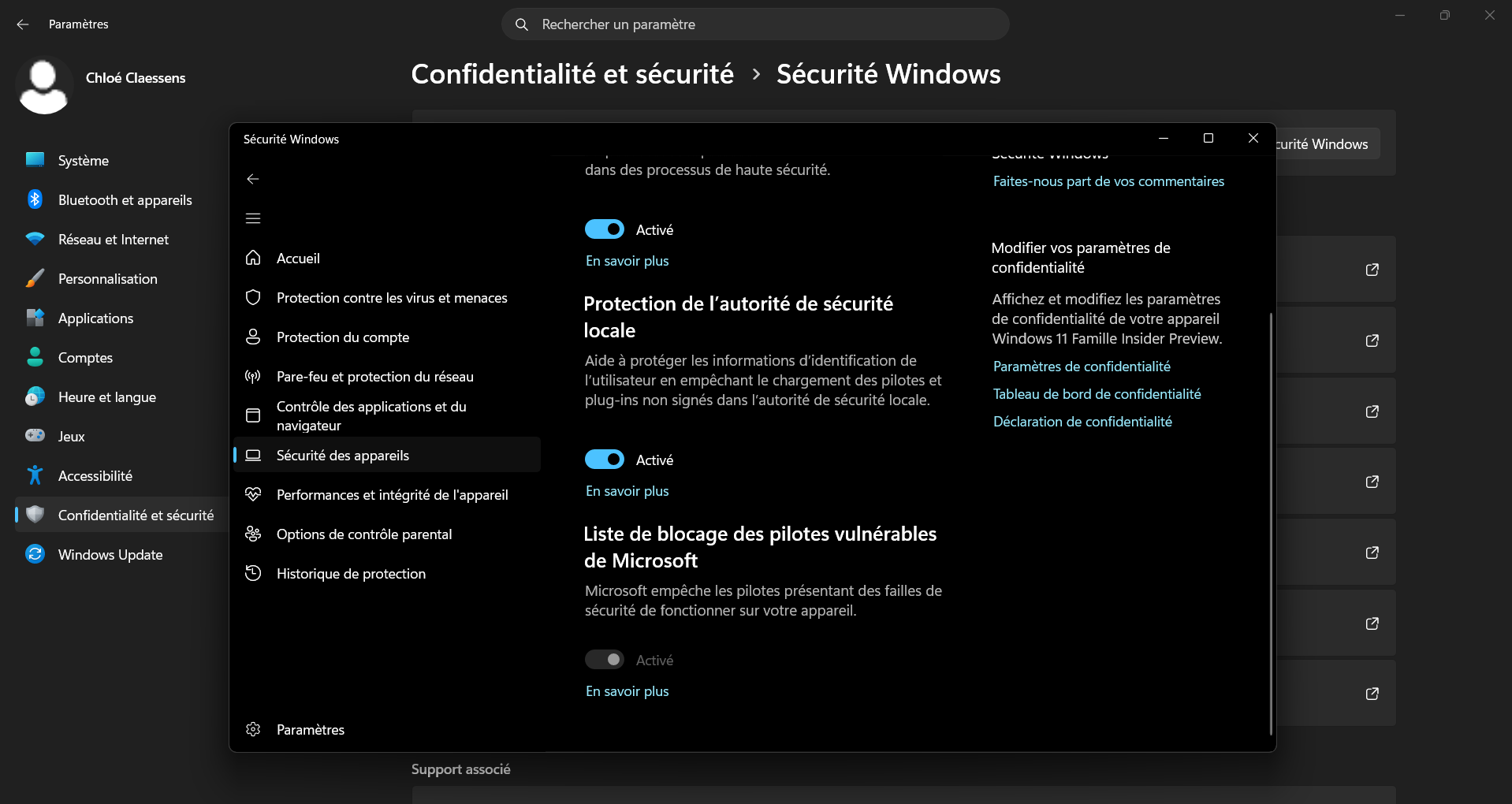 Windows empêche de désactiver la liste de blocage des pilotes vulnérables lorsque l’intégrité de la mémoire (HVCI), Smart App Control ou le mode S sont activés. © Clubic