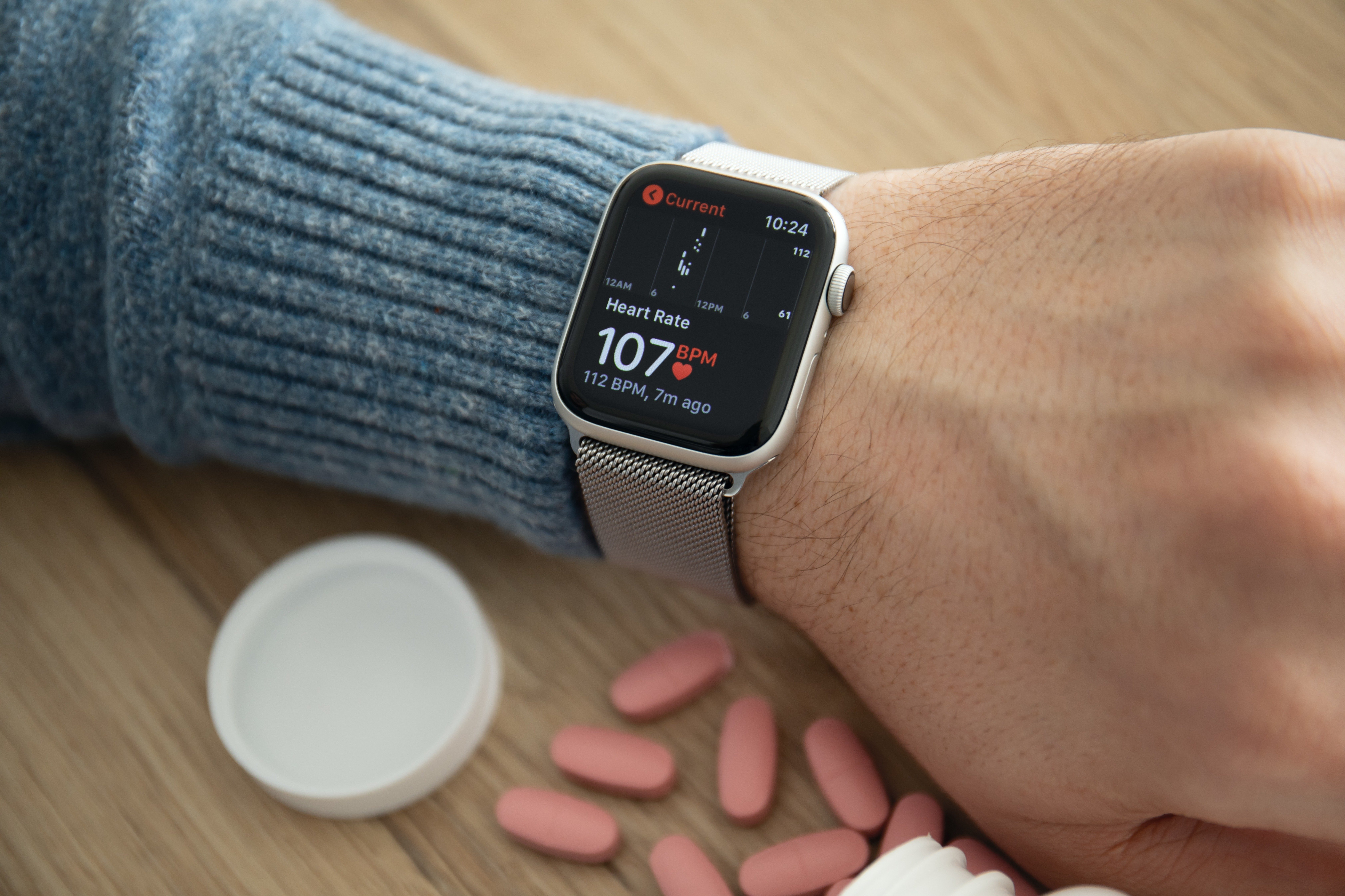  Apple a grandement contribué à structurer le marché des wearables grâce à ses montres. © DenPhotos / Shutterstock