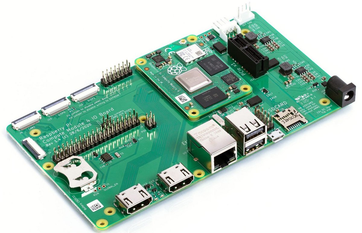 Raspberry Pi Compute 4 + IO Board