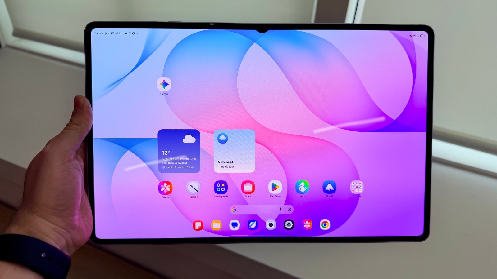 La Samsung Galaxy Tab S12 Ultra et ses près de 15 pouces de diagonale ©Mathieu Grumiaux