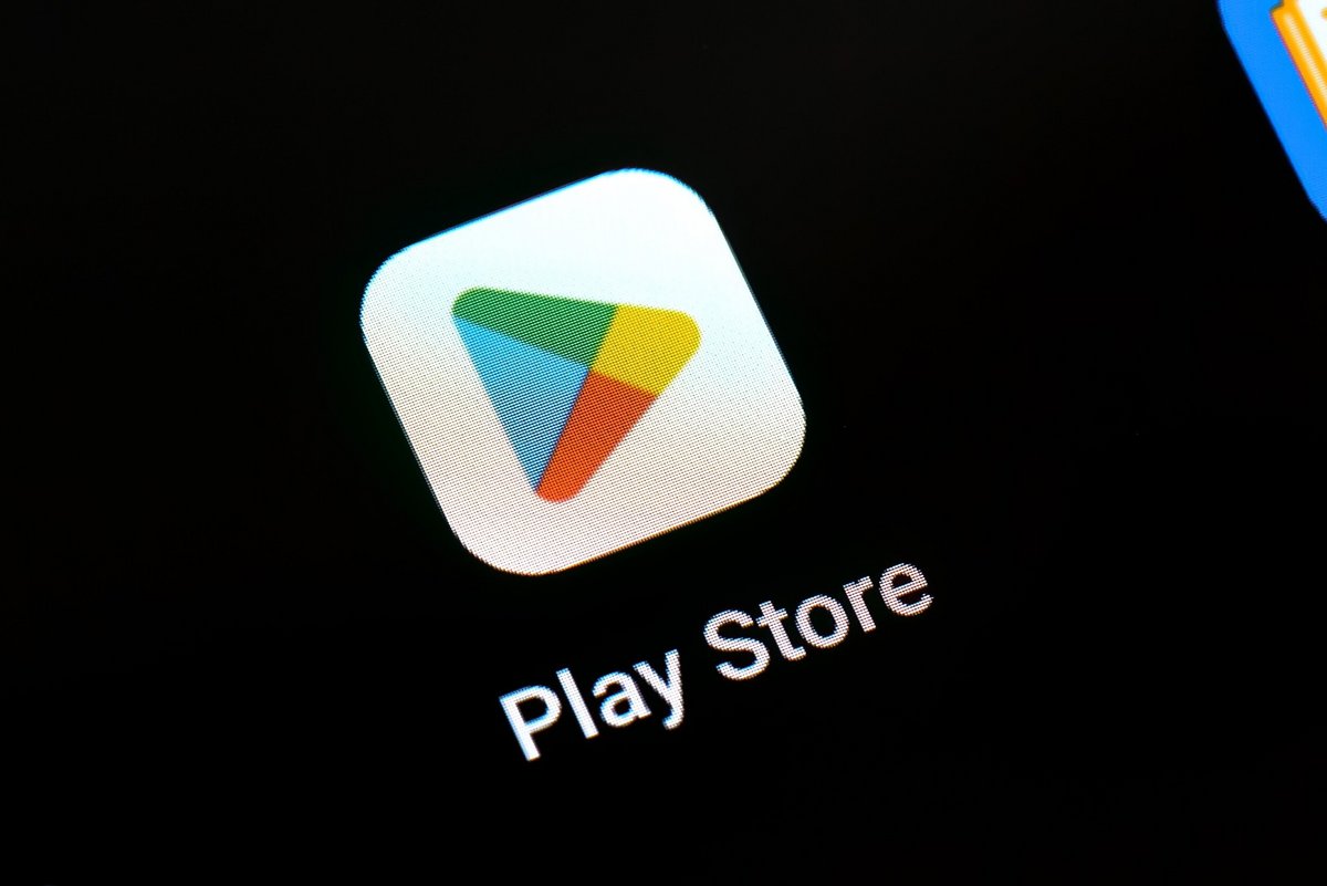 Le Play Store se modernise (enfin !) en 2024 © tomeqs / Shutterstock