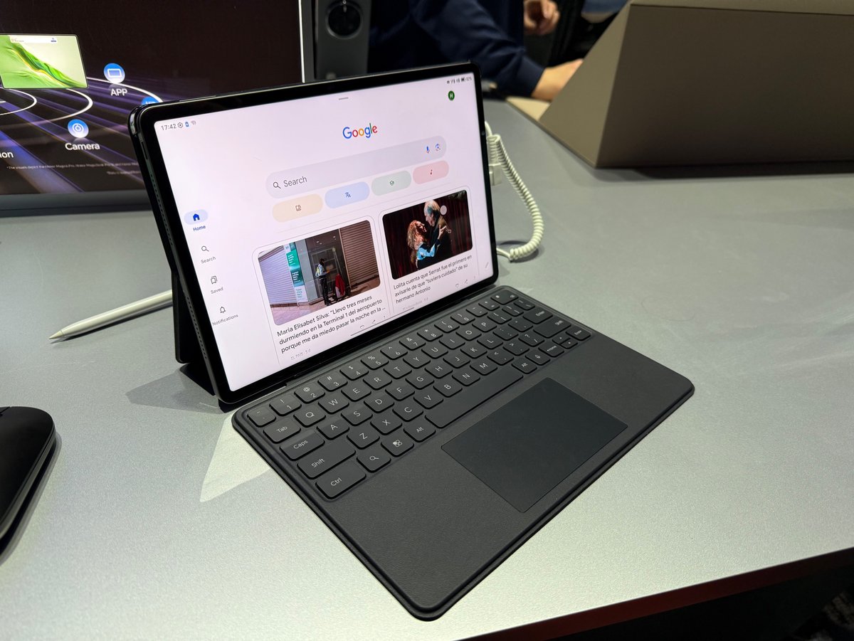 Un clavier compatible pour utiliser la tablette en mode PC © Mathieu Grumiaux pour Clubic