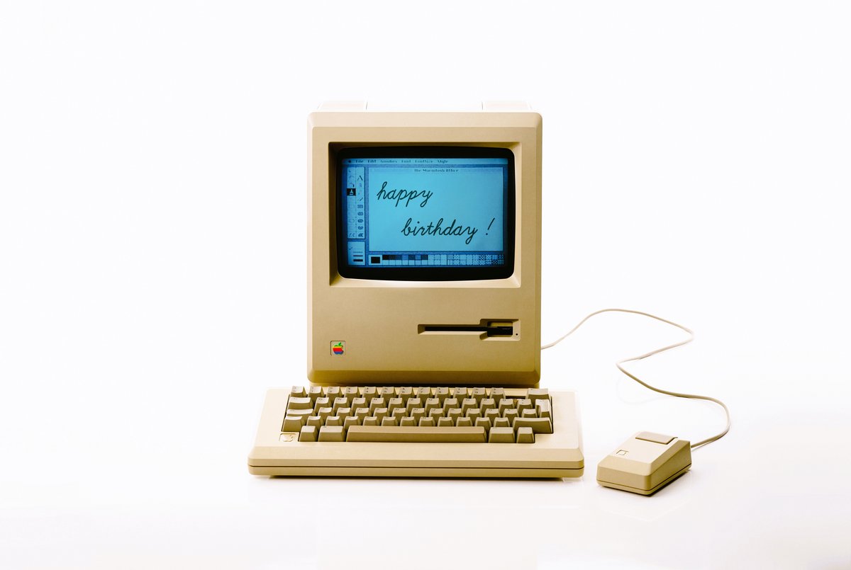  Le Macintosh 128K dans toute sa splendeur © Audio und werbung / Shutterstock