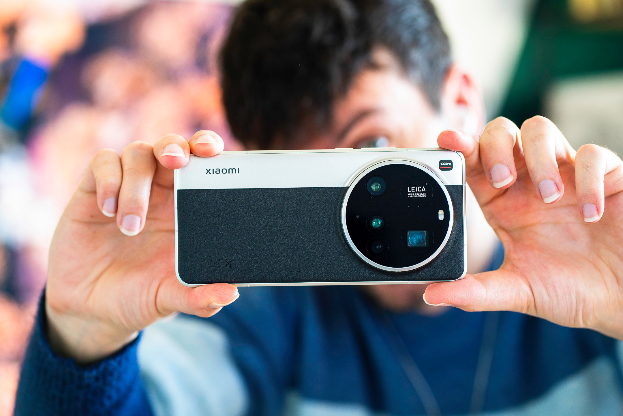 Le Xiaomi 15 Ultra reçoit sa mise à jour majeure d'août. ©Pierre Crochart pour Clubic