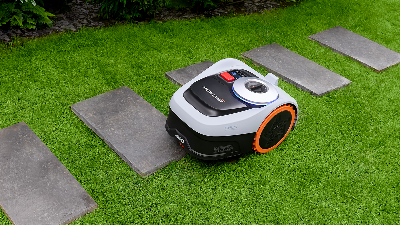 Le robot cartographie précisément les lieux, planifie ses trajets et se déplace en évitant les objets, plantes et animaux sur son chemin. ©Navimow