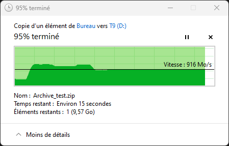 Débits en écriture sur une copie dans l'Explorateur de Windows © Nerces pour Clubic