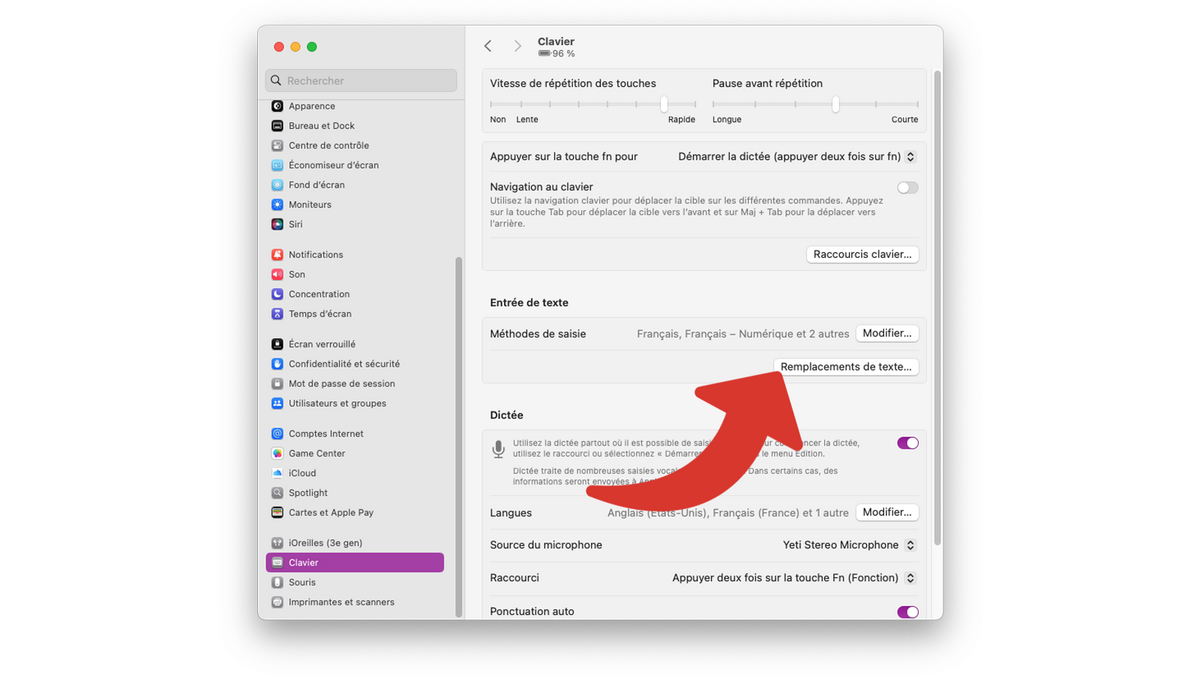Accéder aux remplacements de texte dans les réglages du clavier © Clubic