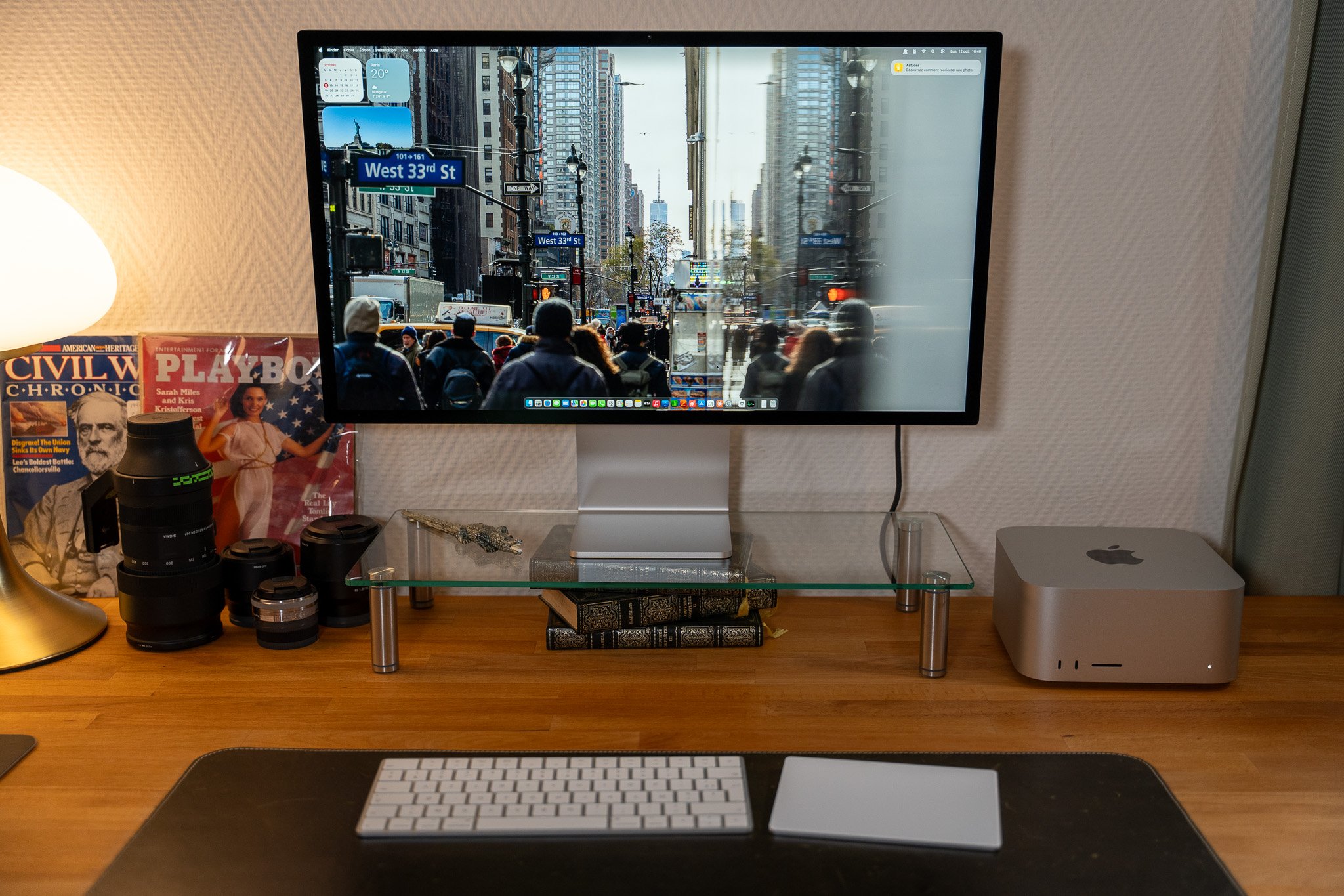 Le Mac Studio reste discret sur un bureau. © Nathan Le Gohlisse pour Clubic