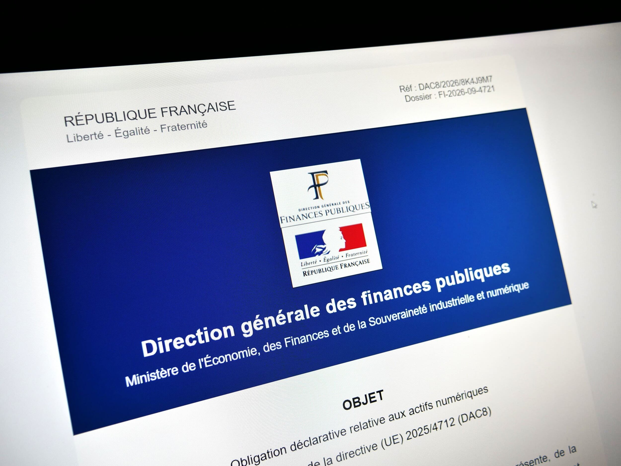 Ce mail qui menace les détenteurs de crypto-actifs d'une procédure fiscale est un faux. © Alexandre Boero / Clubic