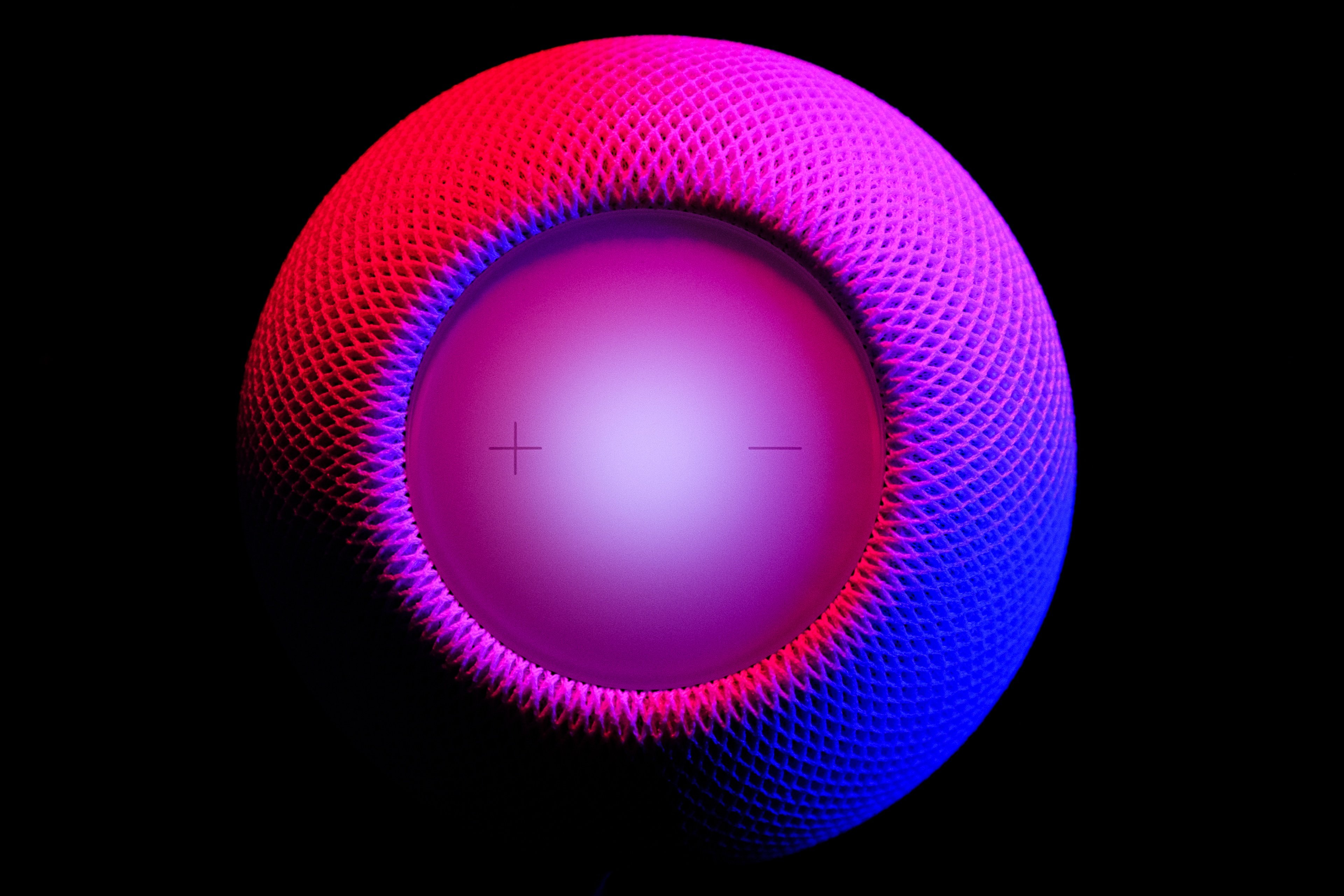 Le HomePod mini. © starry-sky-visual / Shutterstock