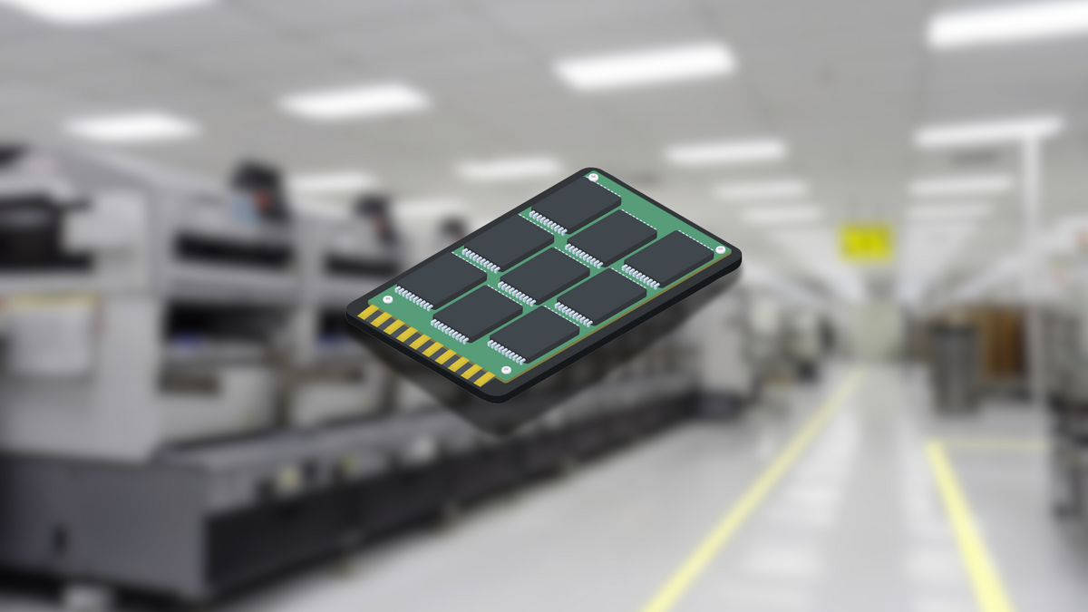 SSD, usine en fond © Naïm BADA/Shutterstock