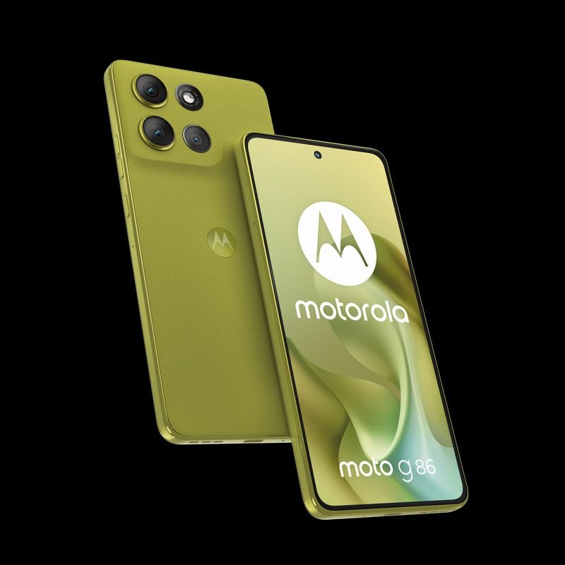 Le moto g86 en finition Pantone Golden Cypress © Motorola