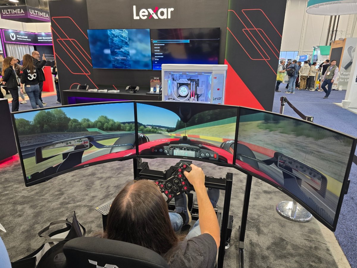 Il n'y a plus que le gaming ou la performance pure chez Lexar, l'IA locale a aussi besoin d'un stockage adapté. ©Matthieu Legouge pour Clubic