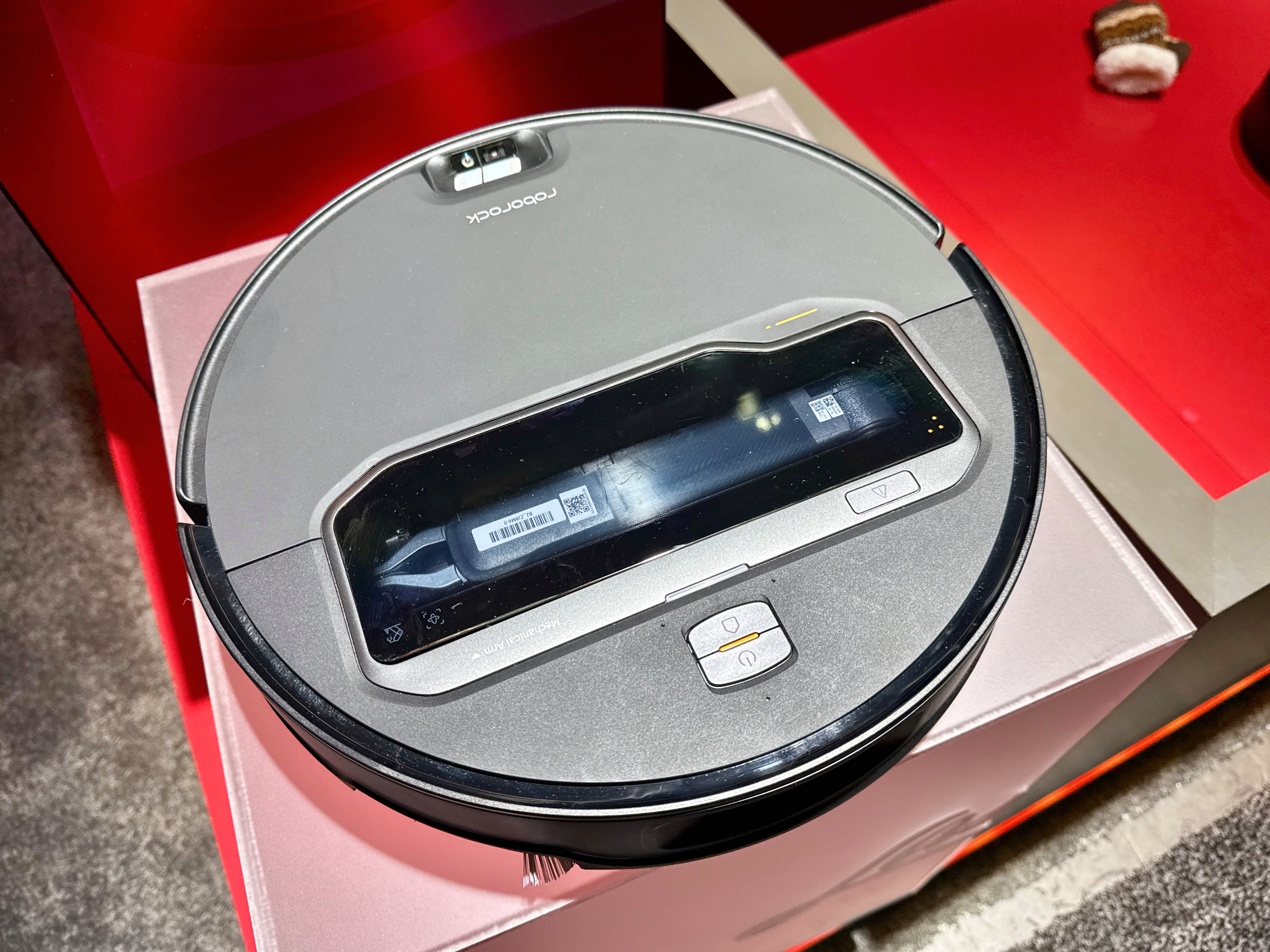 Notre premier contact avec le Saros Z70 à Las Vegas © Mathieu Grumiaux pour Clubic