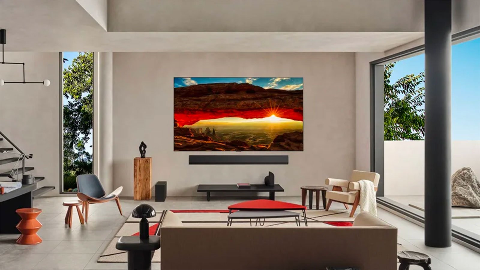Dolby Vision, Atmos, VRR 144 Hz, G-Sync, FreeSync et HDMI 2.1 : cette TV coche toutes les cases pour le cinéma comme le gaming. ©LG