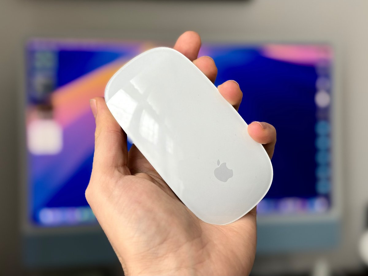 La Magic Mouse adopte une nouvelle prise, et il était temps ! © Mathieu Grumiaux pour Clubic