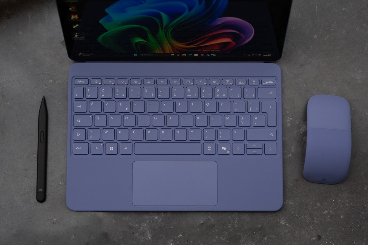 Le clavier est une bonne surprise. © Clubic