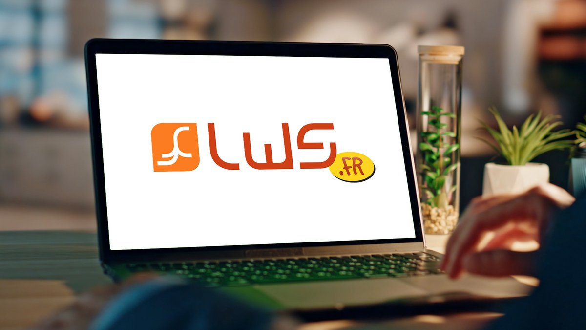 LWS VPS propose des serveurs virtuels clés en main, infogérés ou avec accès root, sécurisés (RAID, anti-DDoS), évolutifs et disponibles en moins de 30 min, avec un nom de domaine offert et un SLA de 99,99 % - © Axel Reghis | Shutterstock