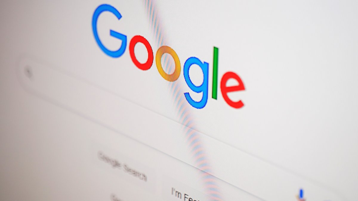 Google dans la course à l'IA - © M-Production / Shutterstock