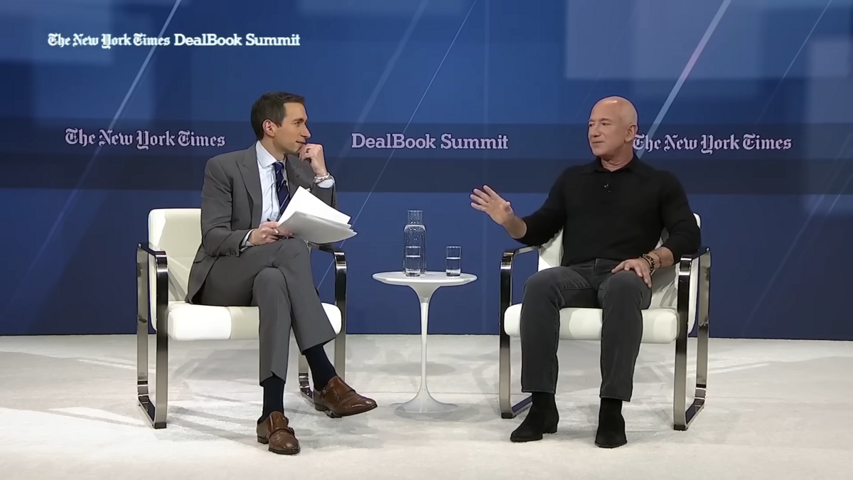 Jeff Bezos au Dealbook Summit. © New York Times