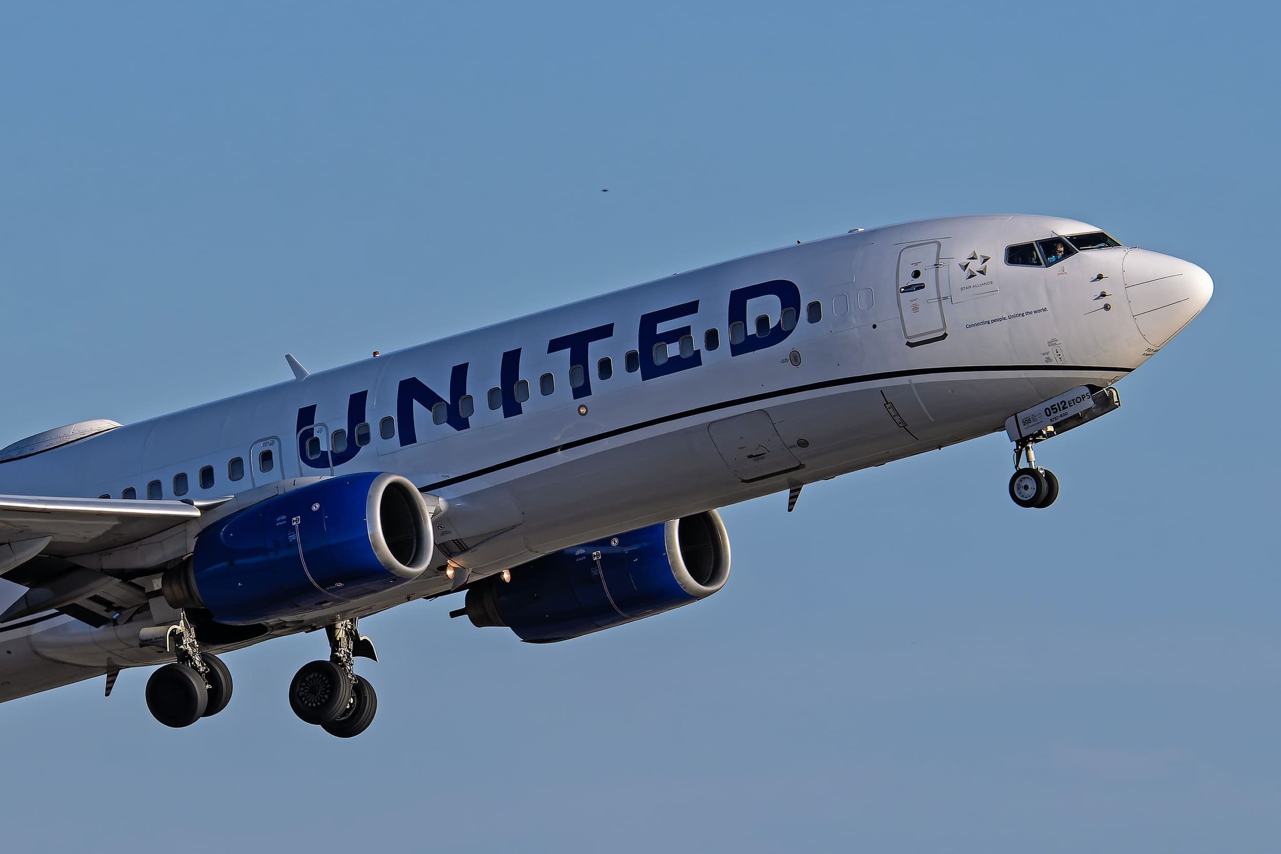 Un avion de la compagnie United Airlines en plein décollage. © Alexandre Boero / Clubic