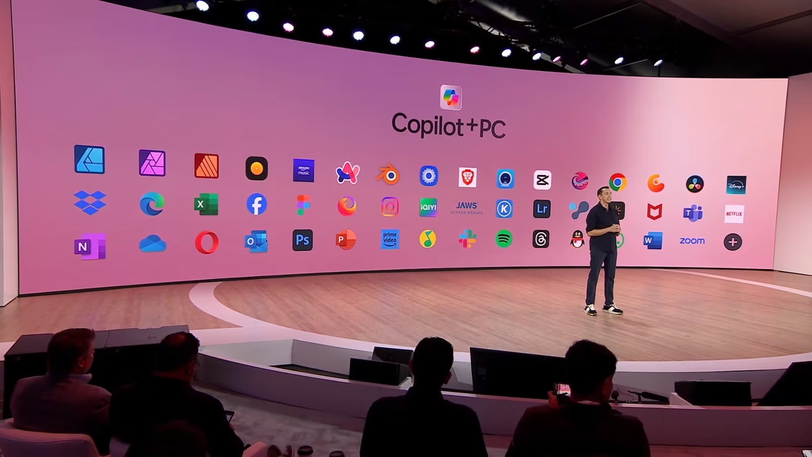 Les SoC ARM Qualcomm ont accéléré le développement de Windows ARM © Microsoft