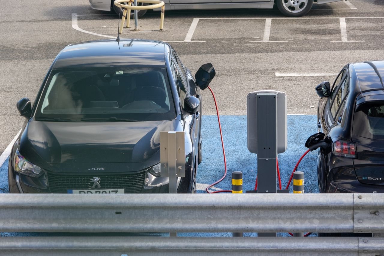 Pour la prime infrastructure collective, seuls les projets dont le vote en AG intervient à partir du 1er avril 2026 bénéficient des nouveaux barèmes, le procès-verbal faisant foi - ©odecam / Shutterstock