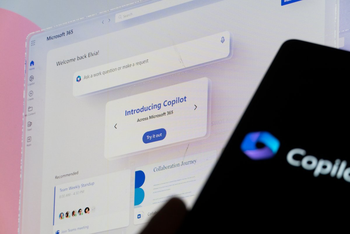 Après Windows 11, Microsoft freine aussi sur Copilot dans Microsoft 365. © JLStock / Shutterstock