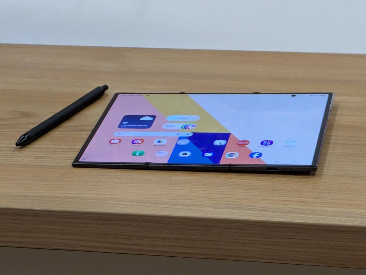 Le Galaxy Z TriFold nous a déjà beaucoup impressionnés ; qu'attendre du Wide Fold ? © Nicolas Guyot pour Clubic