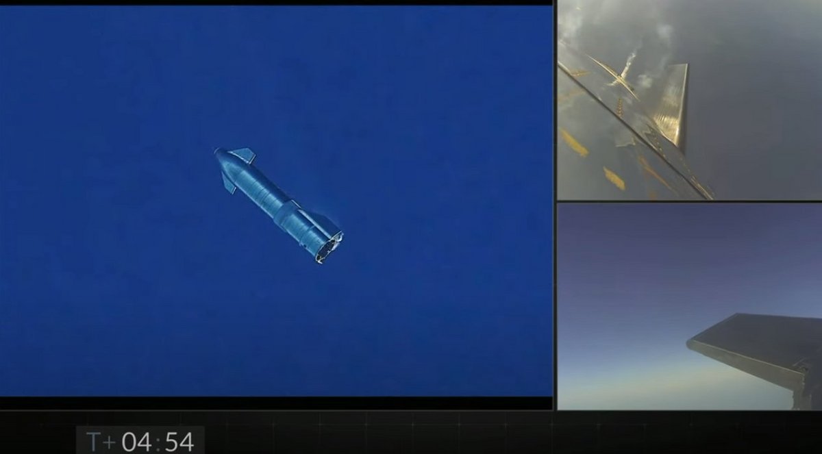 Le début de l'impressionnante descente de Starship vers le sol. Crédits SpaceX