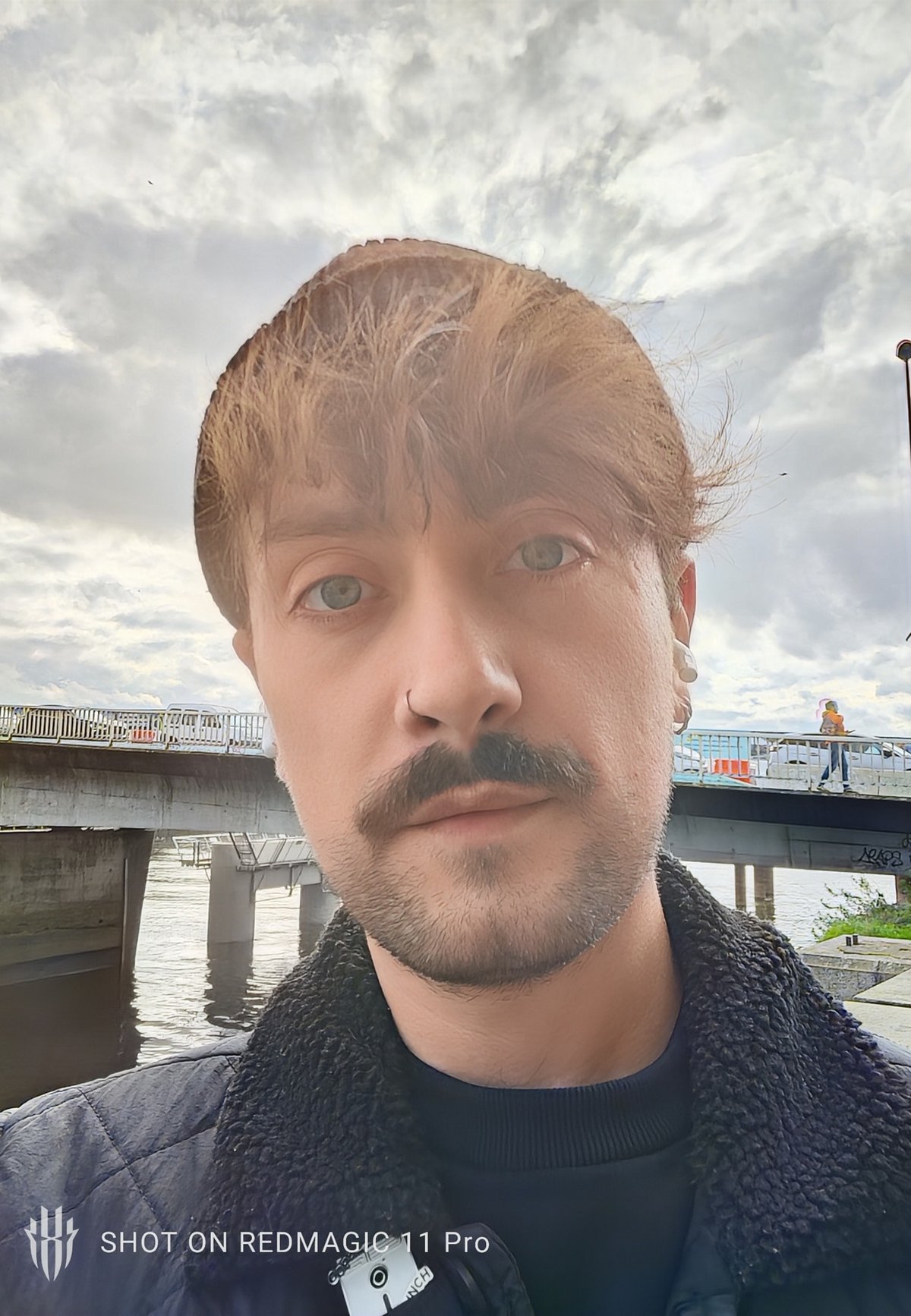 REDMAGIC 11 Pro portrait