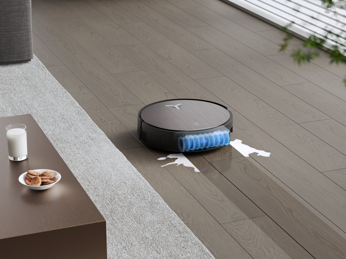 OZMO Roller 3.0 sur le Deebot X11 OmniCyclone ©Ecovacs