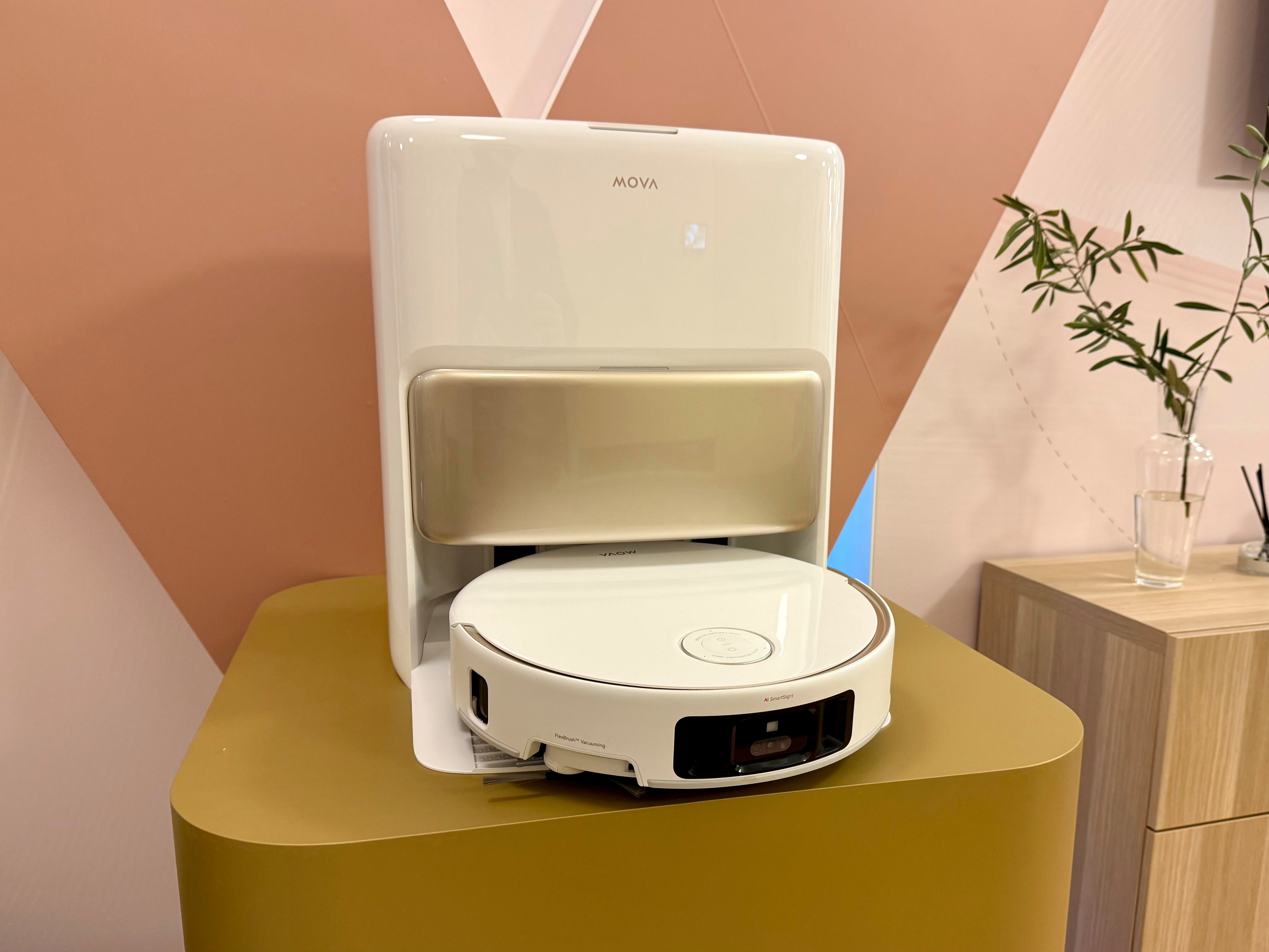 Le Mova V50 Ultra Complet © Mathieu Grumiaux pour Clubic.com