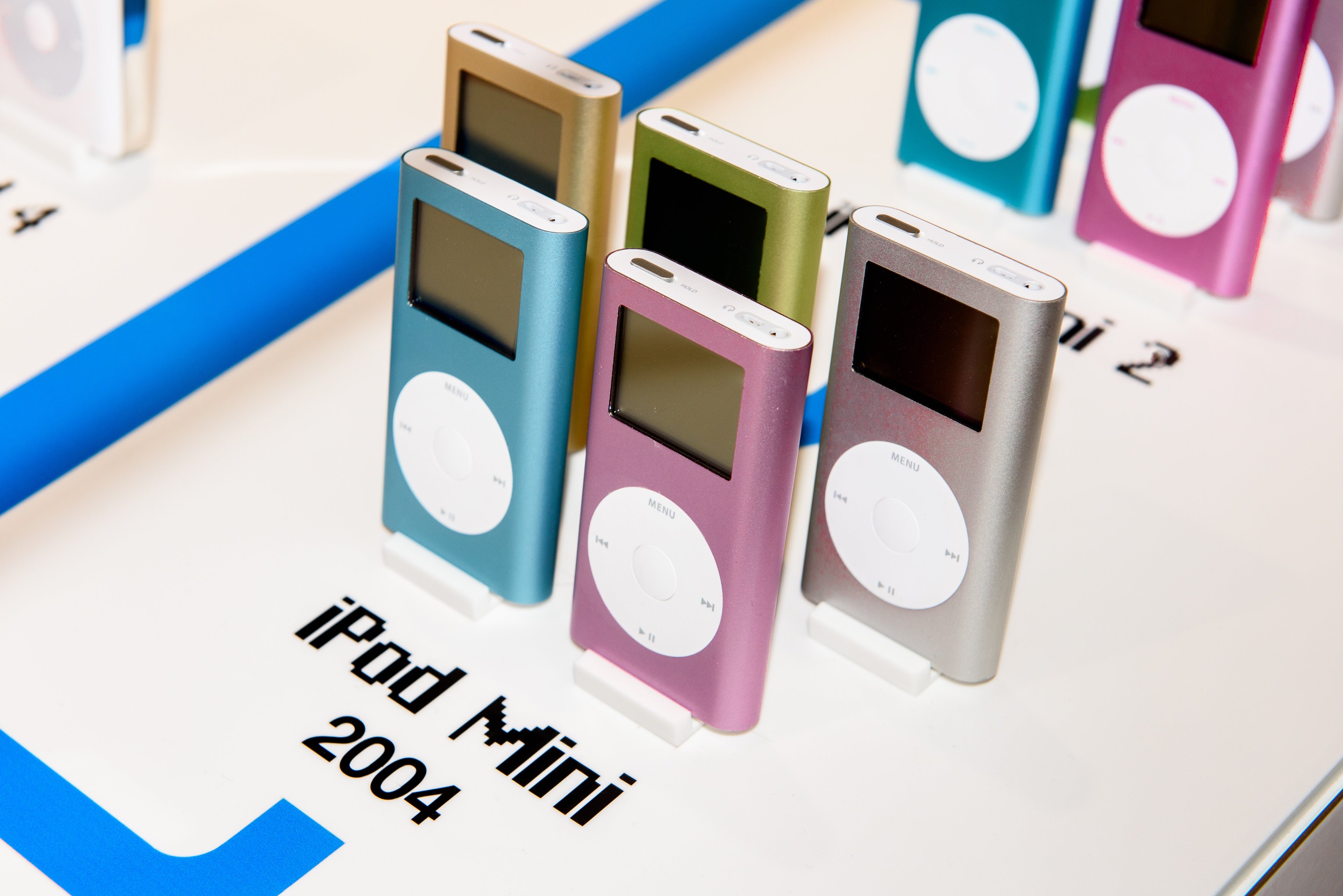 L'iPod mini, premier contact avec Apple (j'ai pris le modèle gris) ©Shutterstock