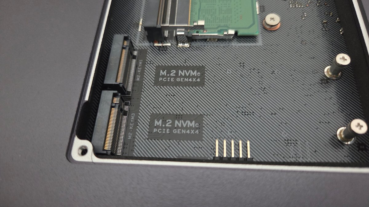 UGREEN NAS DXP4800 Plus