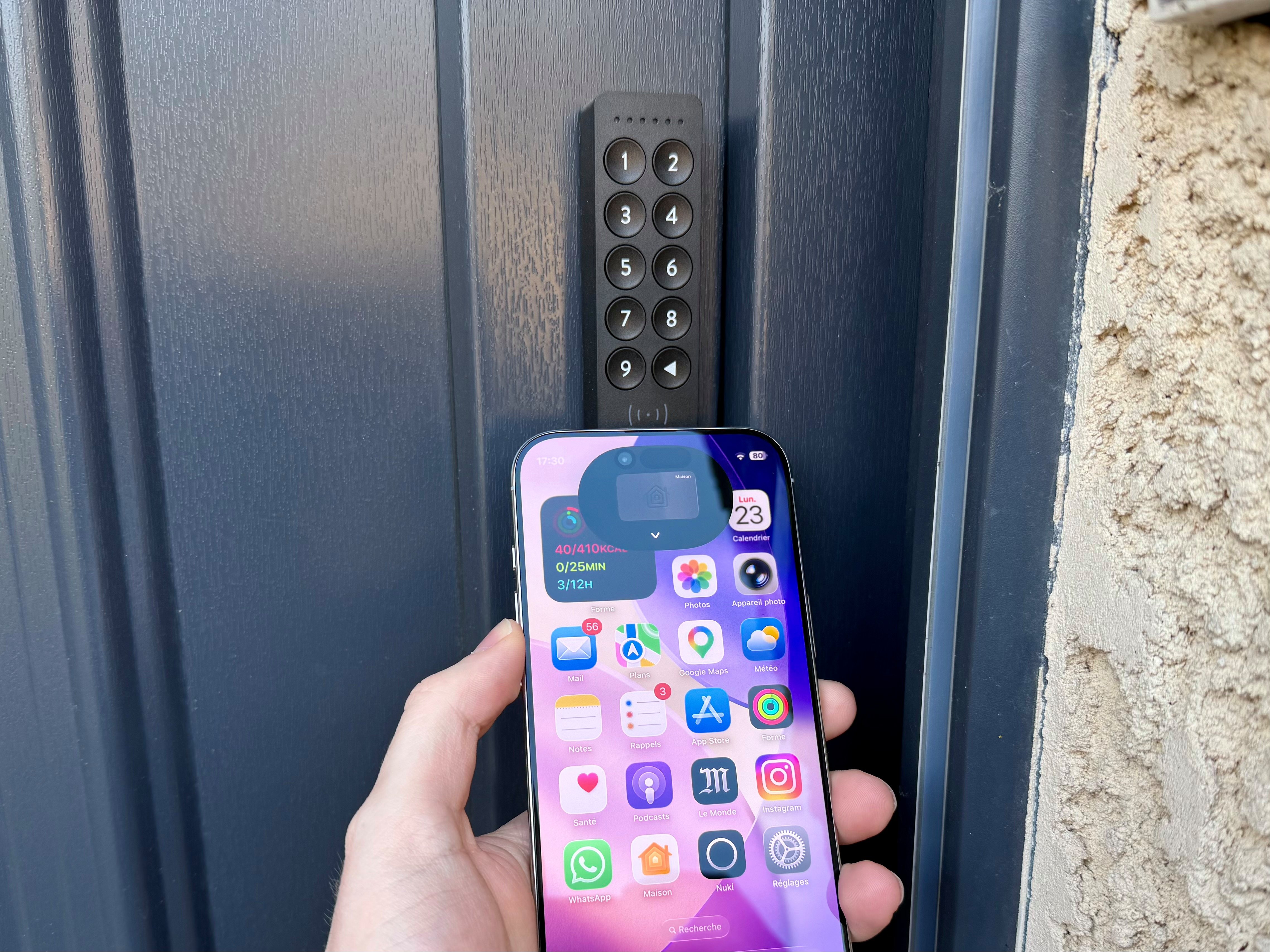 Ouvrir sa porte avec son smartphone : la promesse du Nuki Keypad 2 NFC ©Mathieu Grumiaux pour Clubic